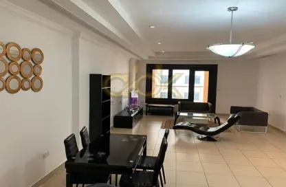 Apartment - 1 Bedroom - 2 Bathrooms for rent in East Porto Drive - Porto Arabia - The Pearl Island - Doha