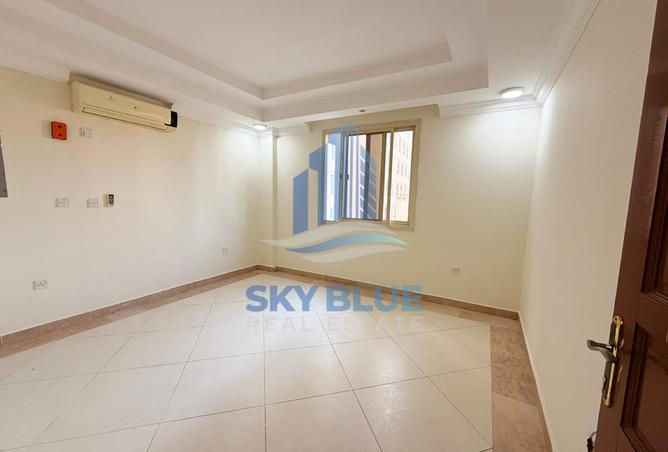 964287 - Property Image 2