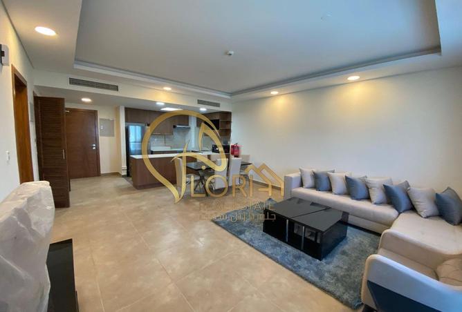 956956 - Property Image 2