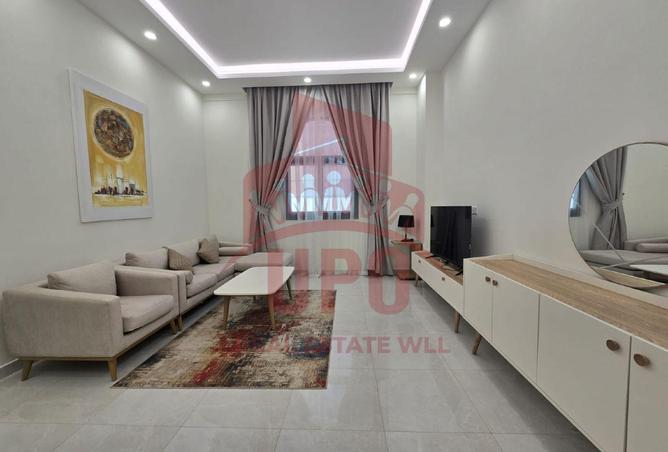 932435 - Property Image 3