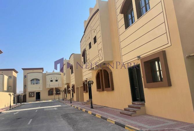 978430 - Property Image 2