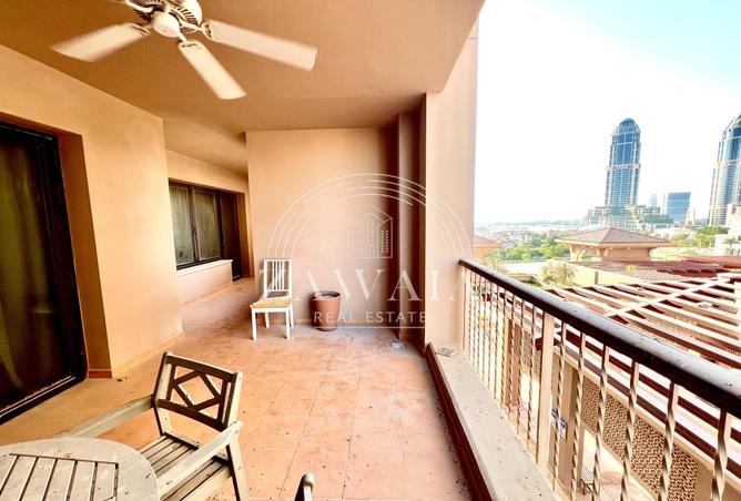 958143 - Property Image 2