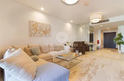 Apartment - 1 Bedroom - 2 Bathrooms for rent in Al Mutahidah Tower - Viva Bahriyah - The Pearl Island - Doha