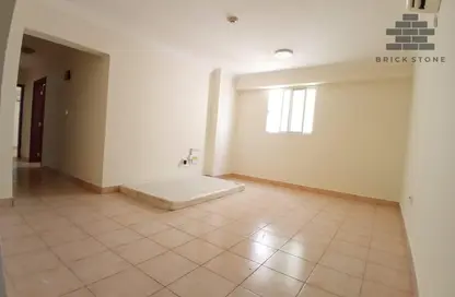 Apartment - 3 Bedrooms - 2 Bathrooms for rent in Al Sadd Road - Al Sadd - Doha