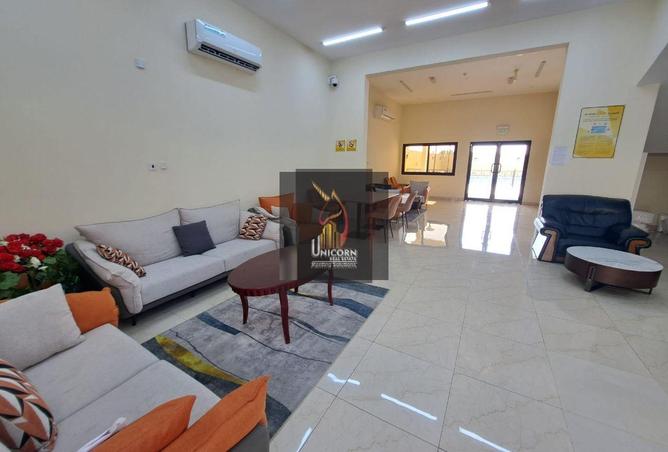 935451 - Property Image 2