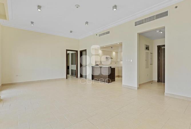 943433 - Property Image 3
