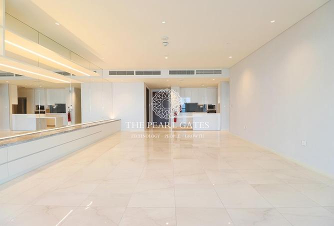 933895 - Property Image 2
