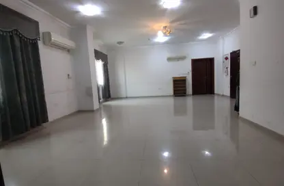 Apartment - 4 Bedrooms - 4 Bathrooms for rent in Al Muntazah Street - Al Muntazah - Doha