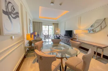 Townhouse - 2 Bedrooms - 3 Bathrooms for rent in The St. Regis Marsa Arabia Island - Marsa Arabia - The Pearl Island - Doha