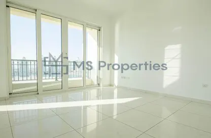 Apartment - 3 Bedrooms - 4 Bathrooms for rent in Viva East - Viva Bahriyah - The Pearl Island - Doha