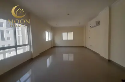 Apartment - 3 Bedrooms - 3 Bathrooms for rent in Somerset Al Mansoura - Al Mansoura - Doha