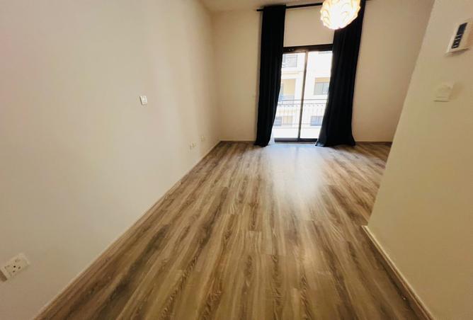 938411 - Property Image 3