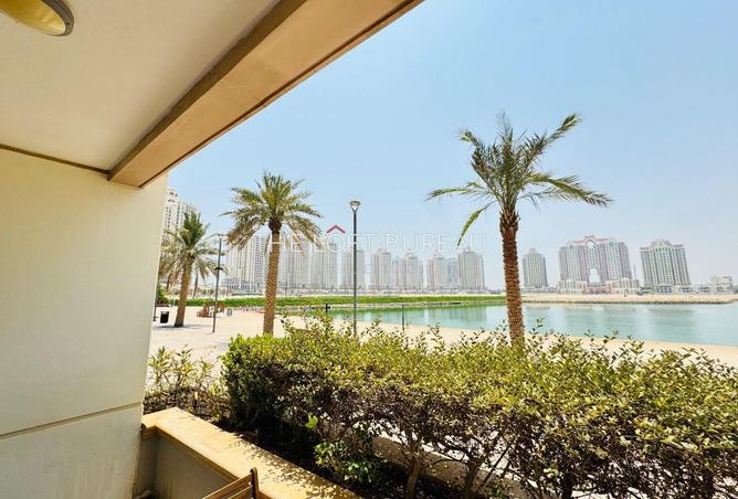 899641 - Property Image 2