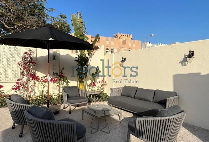 1006604 - Property Image 2