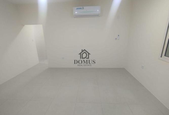 1000890 - Property Main Image