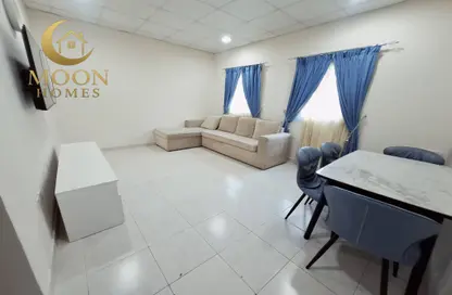 Apartment - 2 Bedrooms - 2 Bathrooms for rent in Al Sadd Road - Al Sadd - Doha