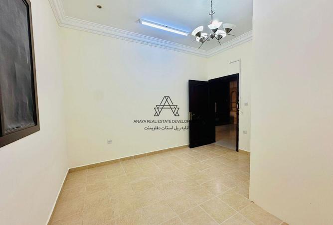 943083 - Property Main Image
