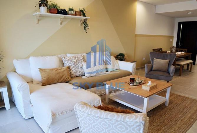 915961 - Property Main Image