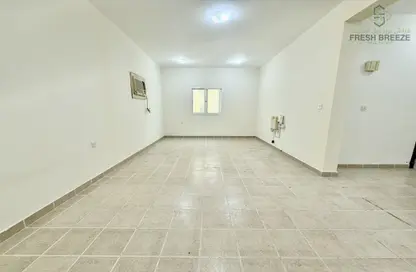 Apartment - 3 Bedrooms - 3 Bathrooms for rent in Al Mansoura - Al Mansoura - Doha