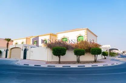 Villa - 5 Bedrooms - 5 Bathrooms for rent in Street 870 - Al Duhail South - Al Duhail - Doha
