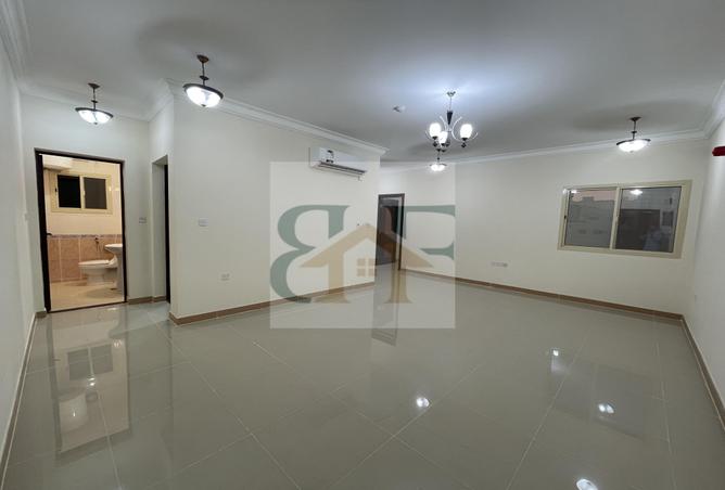 943065 - Property Main Image