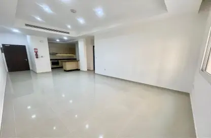 Apartment - 2 Bedrooms - 2 Bathrooms for rent in Al Nasr Street - Al Nasr - Doha