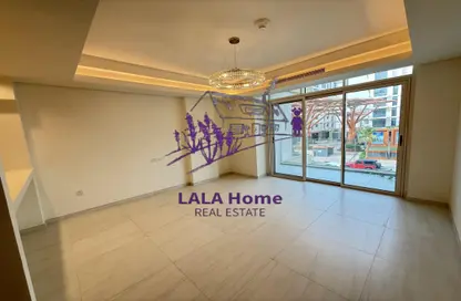 Apartment - 1 Bedroom - 2 Bathrooms for sale in Gewan Island - The Pearl Island - Doha
