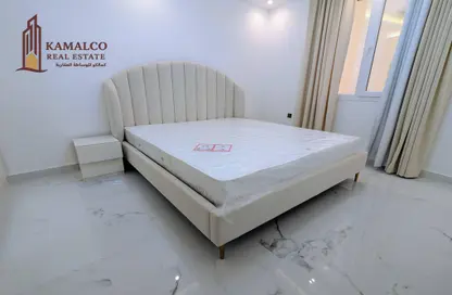 Apartment - 2 Bedrooms - 2 Bathrooms for rent in Umm Ghuwailina 4 - Umm Ghuwailina - Doha