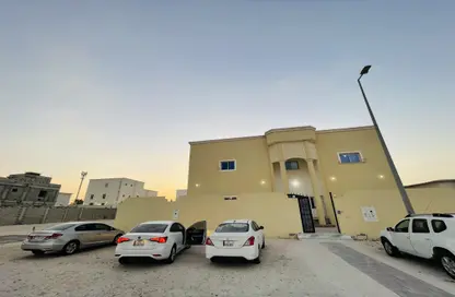 Apartment - 2 Bedrooms - 1 Bathroom for rent in Al Wukair - Al Wukair - Al Wakra