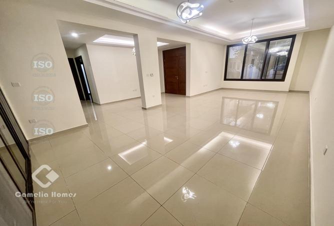 996380 - Property Image 2