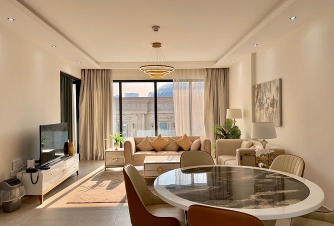 988349 - Property Main Image