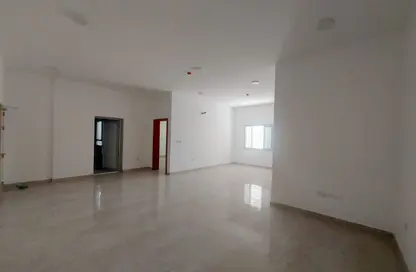 Apartment - 1 Bedroom - 2 Bathrooms for rent in Salwa Road - Al Aziziyah - Doha
