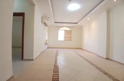 Apartment - 2 Bedrooms - 2 Bathrooms for rent in Al Sadd Road - Al Sadd - Doha