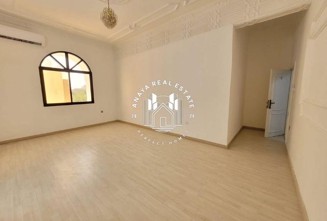 960392 - Property Main Image