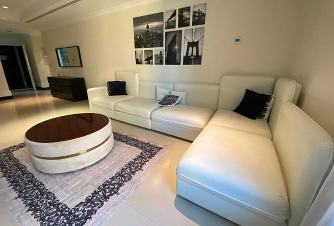 966117 - Property Image 3