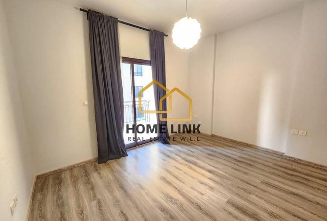 929779 - Property Image 2