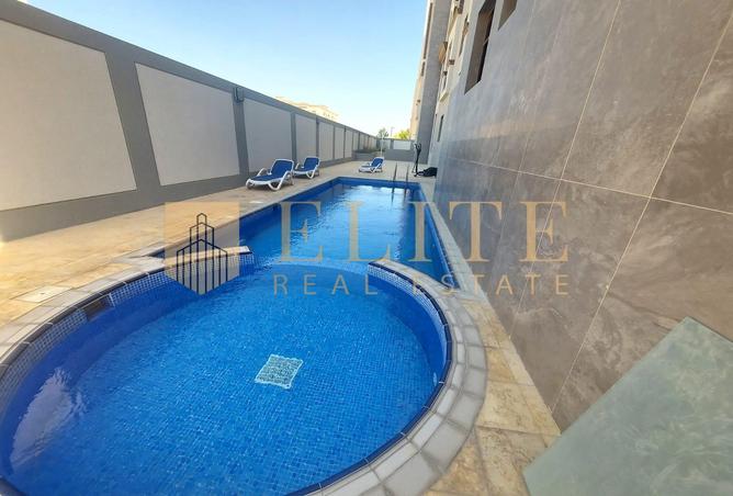942443 - Property Image 3