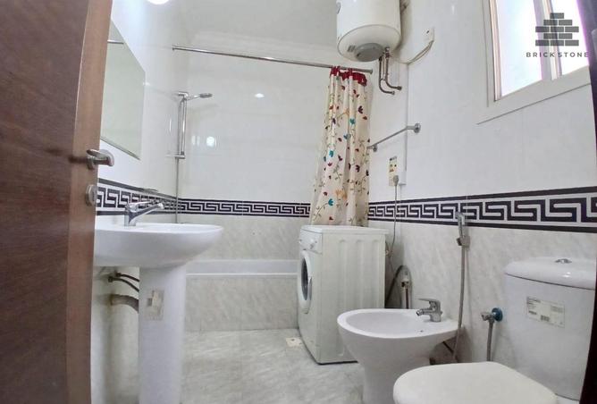 902518 - Property Image 2
