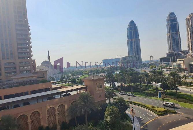 983427 - Property Image 2