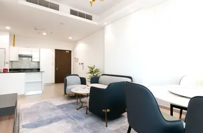 Apartment - 2 Bedrooms - 2 Bathrooms for rent in Marina Tower 23 - Marina District - Lusail