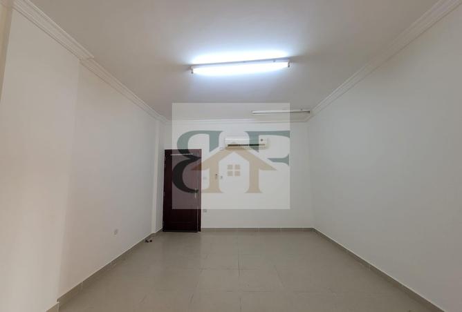 972192 - Property Image 3