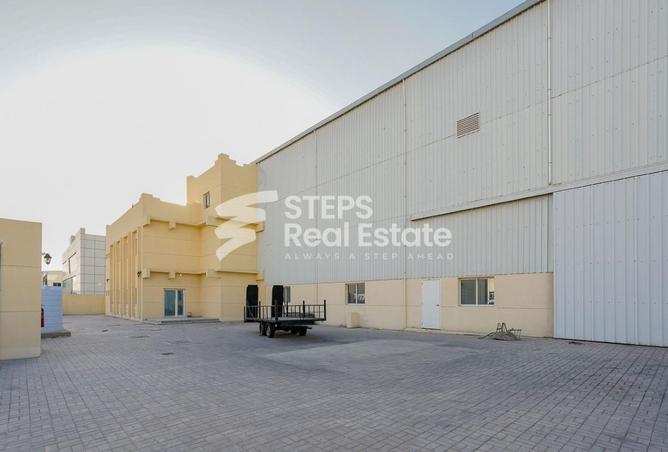 925856 - Property Image 3