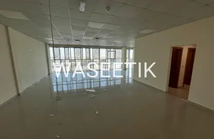 مساحات مكتبية - استوديو - 2 حمامات للايجار في ويست واك - الوعب - الدوحة