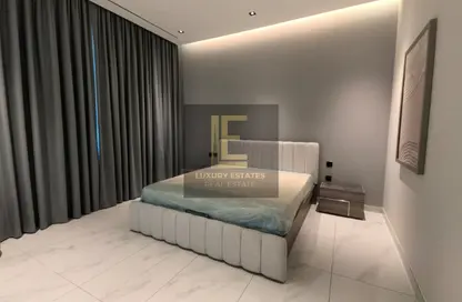 Apartment - 2 Bedrooms - 4 Bathrooms for sale in Vera - Lusail