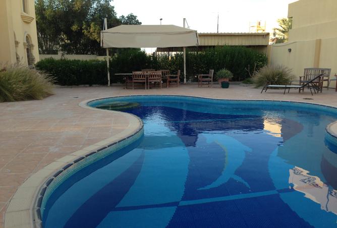 943106 - Property Image 2