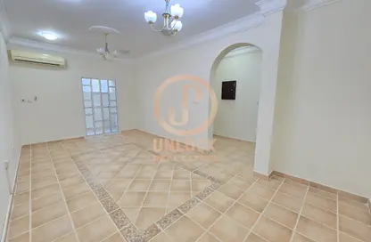 Apartment - 2 Bedrooms - 2 Bathrooms for rent in Old Airport Road - Old Airport Road - Doha