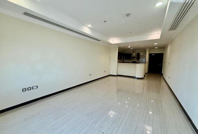 951605 - Property Image 3