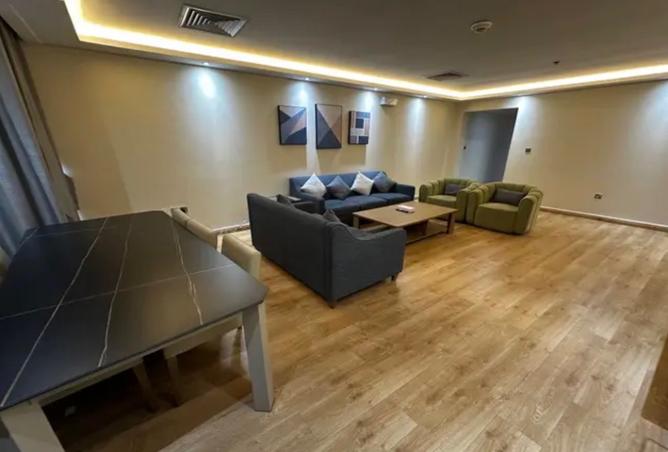 999745 - Property Image 2