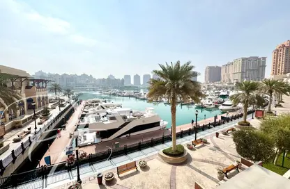 Townhouse - 1 Bedroom - 2 Bathrooms for rent in Porto Arabia Townhouses - Porto Arabia - The Pearl Island - Doha