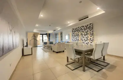 Apartment - 1 Bedroom - 2 Bathrooms for rent in One Porto Arabia - Porto Arabia - The Pearl Island - Doha